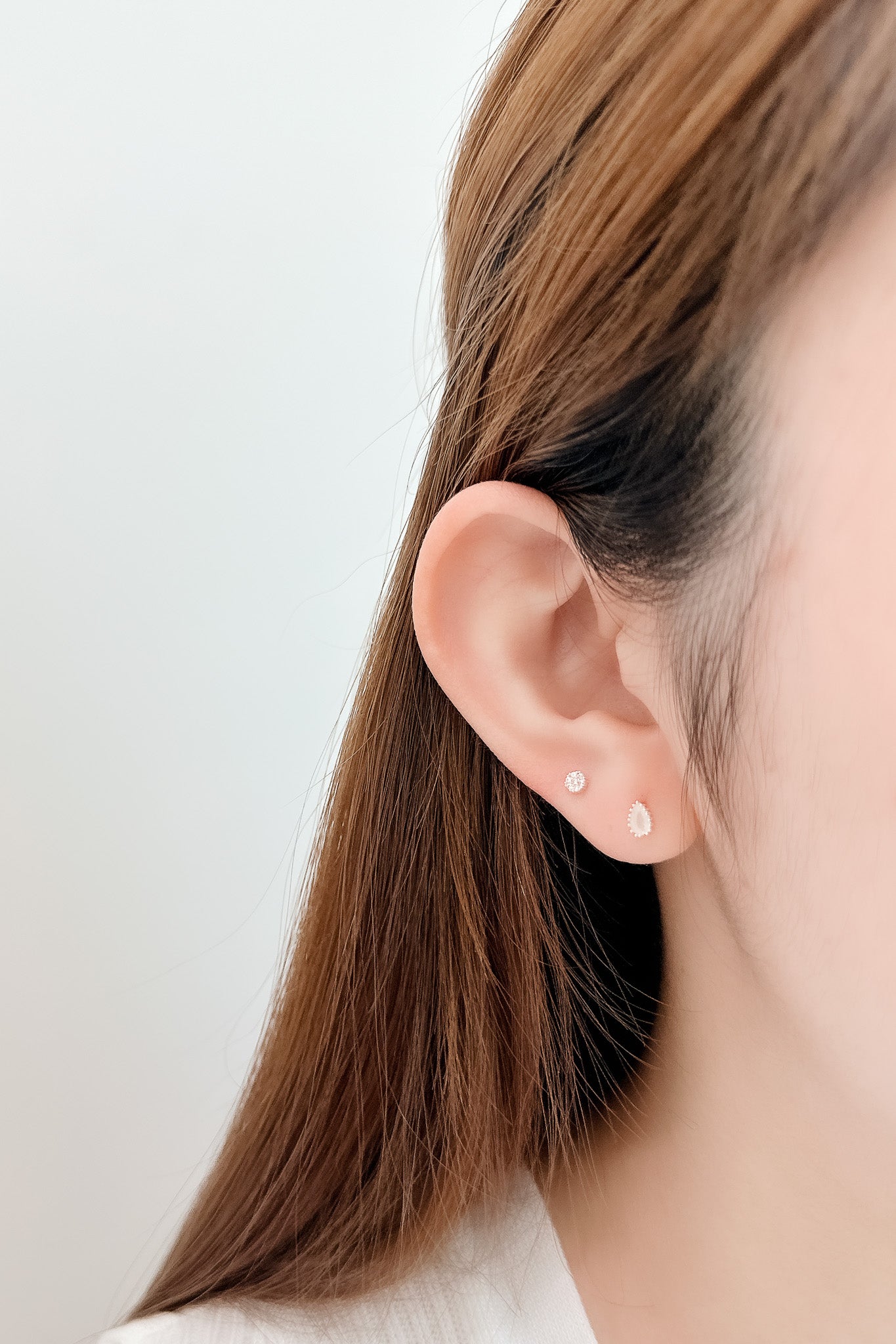 
                  
                    23249 - Mini Water Drop Earrings
                  
                