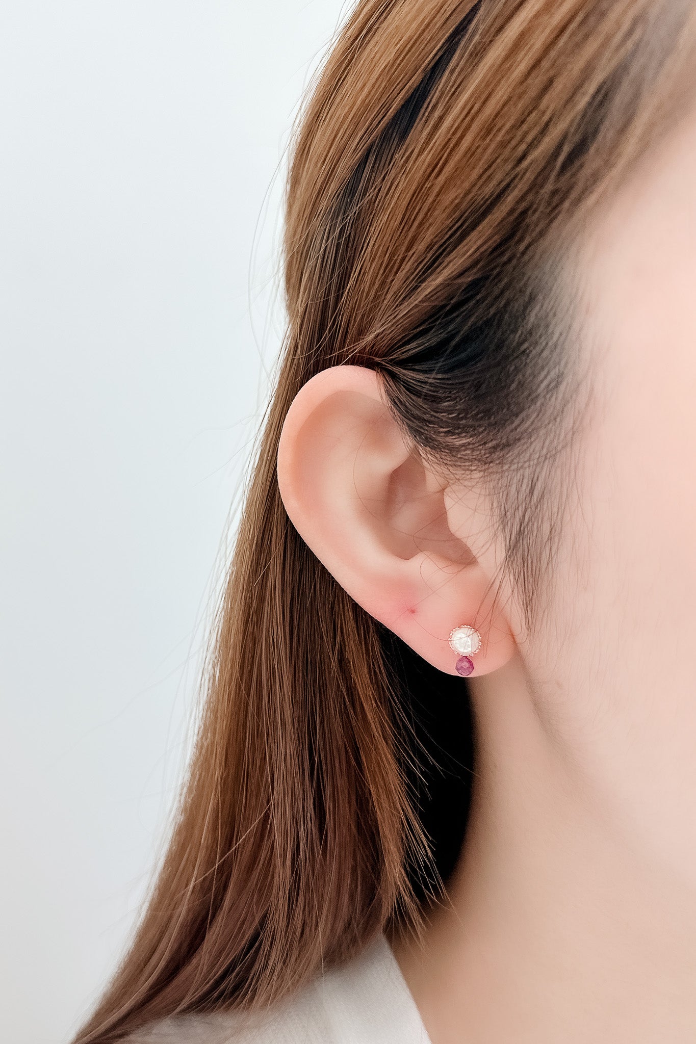 
                  
                    23530 - Bijou Earrings
                  
                