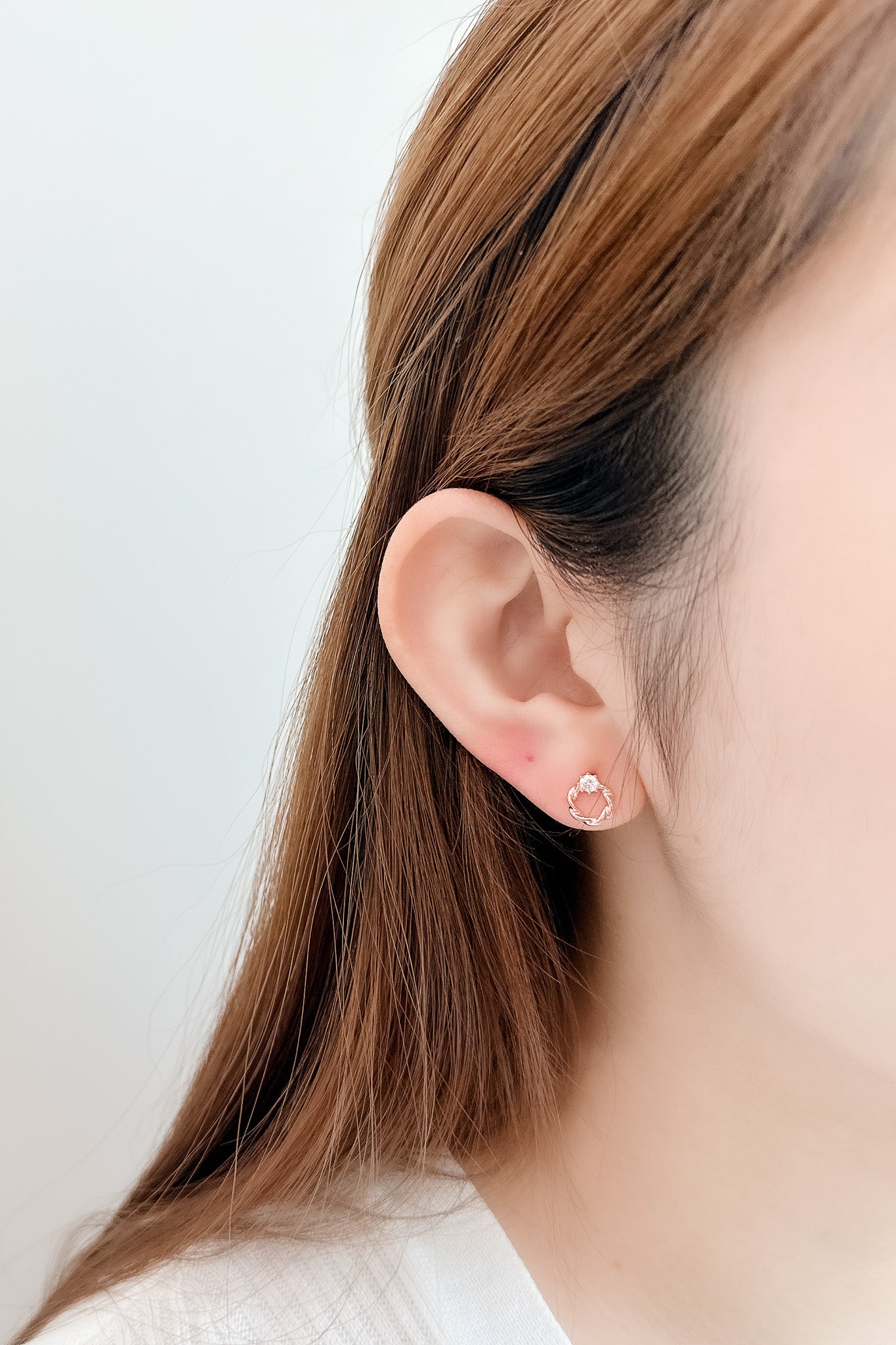 
                  
                    23558 - Jonquil Earrings
                  
                