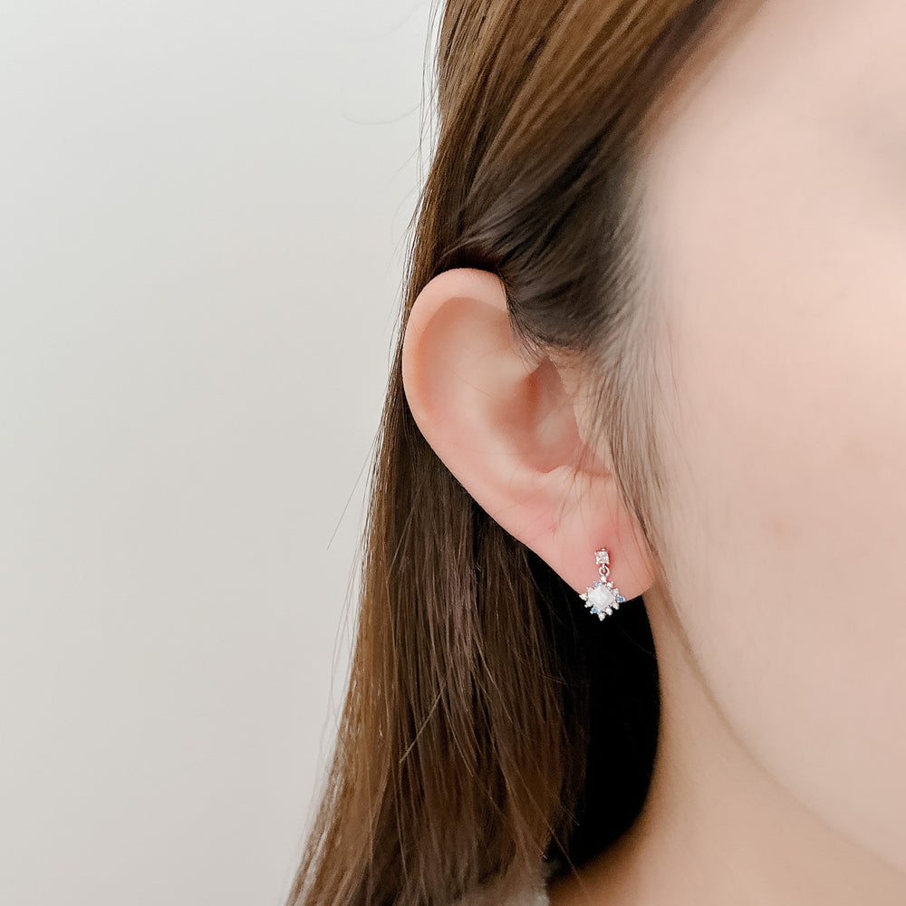 
                  
                    23658 - Gianna Drop Earrings
                  
                