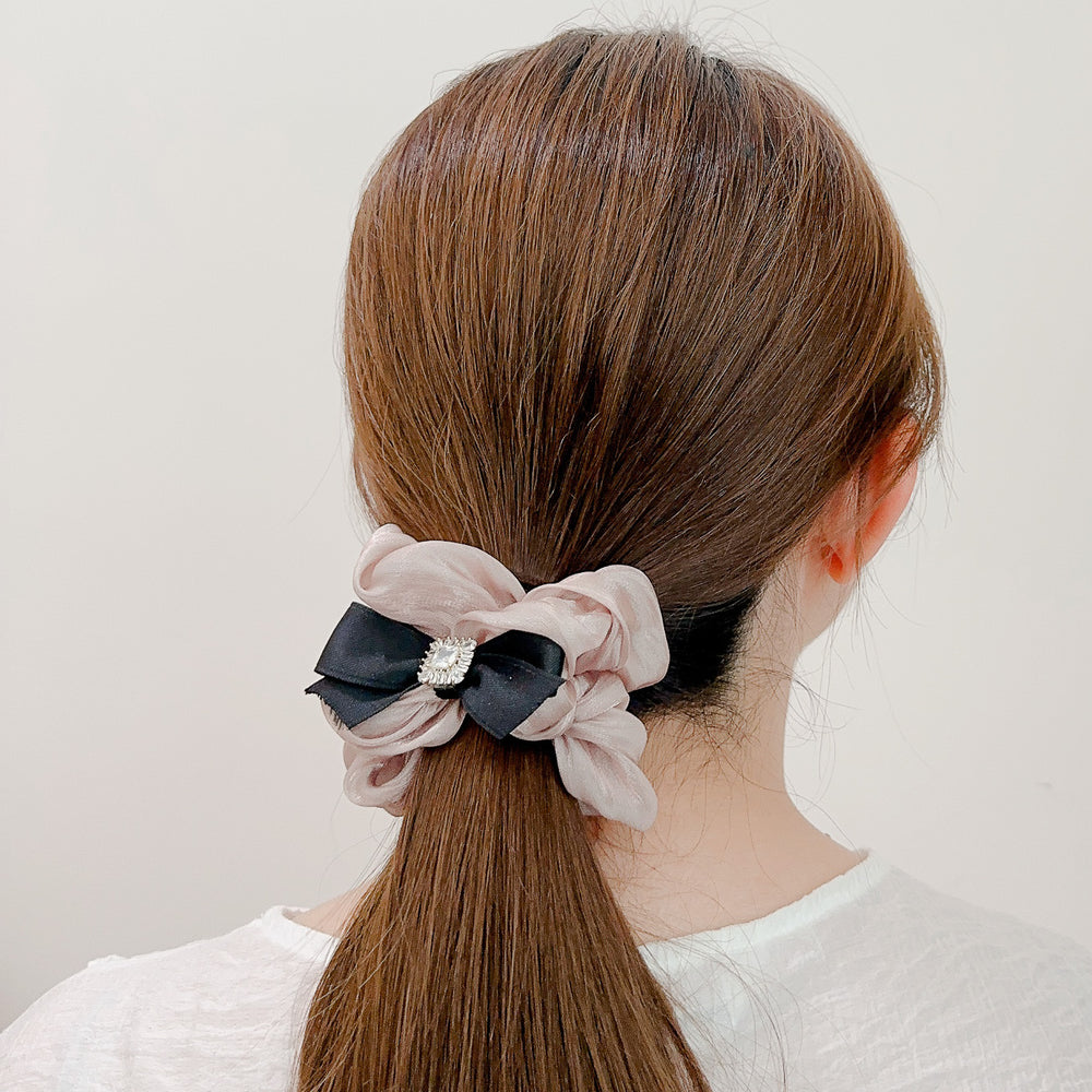 
                  
                    23762 - Sienna Hair Scrunchie
                  
                