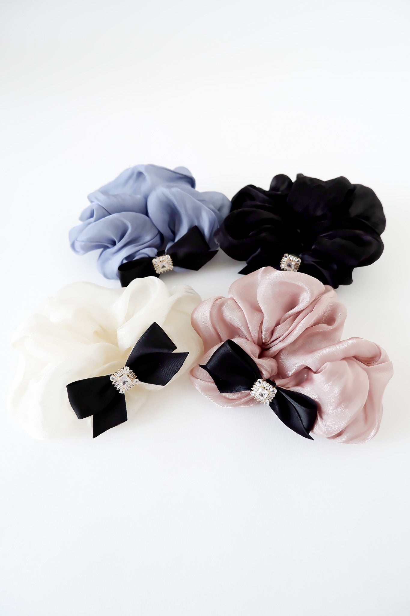 
                  
                    23762 - Sienna Hair Scrunchie
                  
                