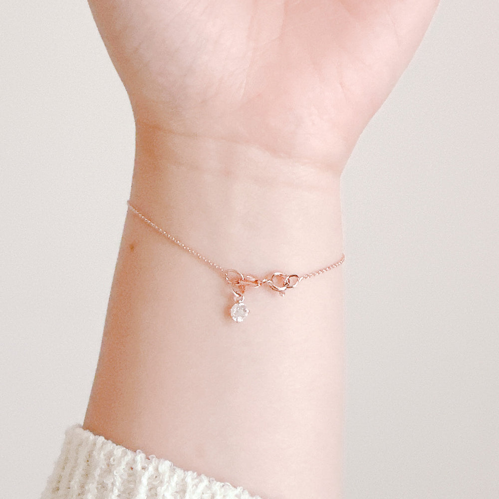 
                  
                    𝐧𝐞𝐰 𝐜𝐨𝐥𝐨𝐮𝐫 🖌 23810 Enola Bracelet
                  
                