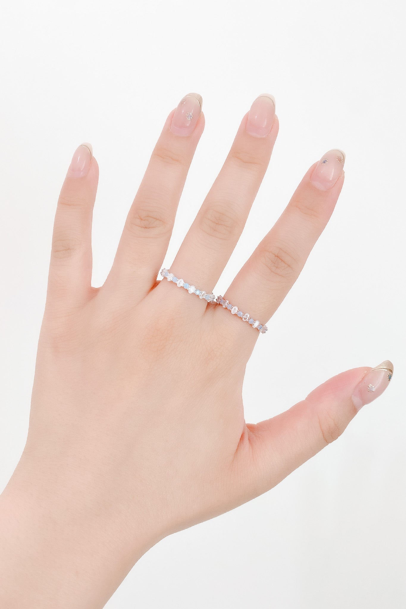 
                  
                    🌕 23816 - Angelina Ring (4 colours)
                  
                