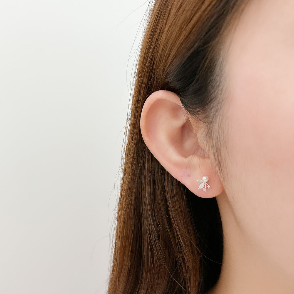 
                  
                    23851 - Elestren Earrings
                  
                