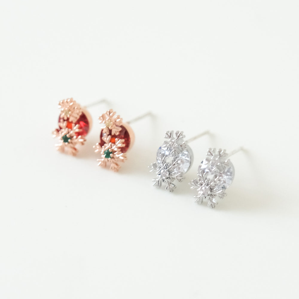 
                      
                        23966 - Snowflakes on Ice Cube Earrings
                      
                    