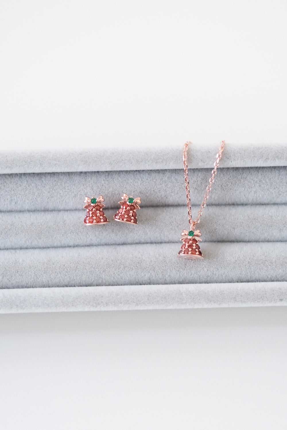 23968 - Winter Bells Earrings & Necklace (3 colours)