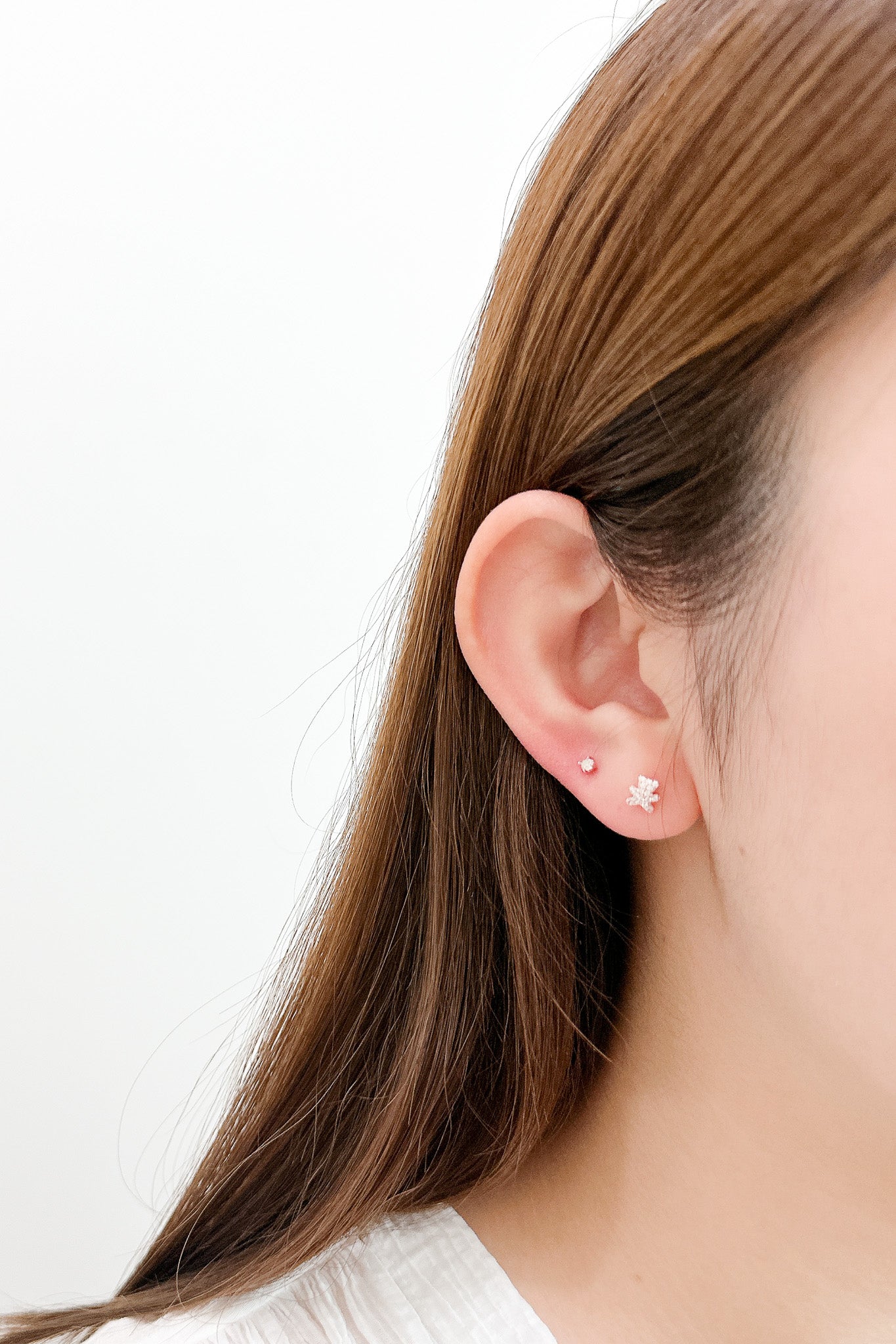 
                  
                    23993 - Lumi Earrings
                  
                