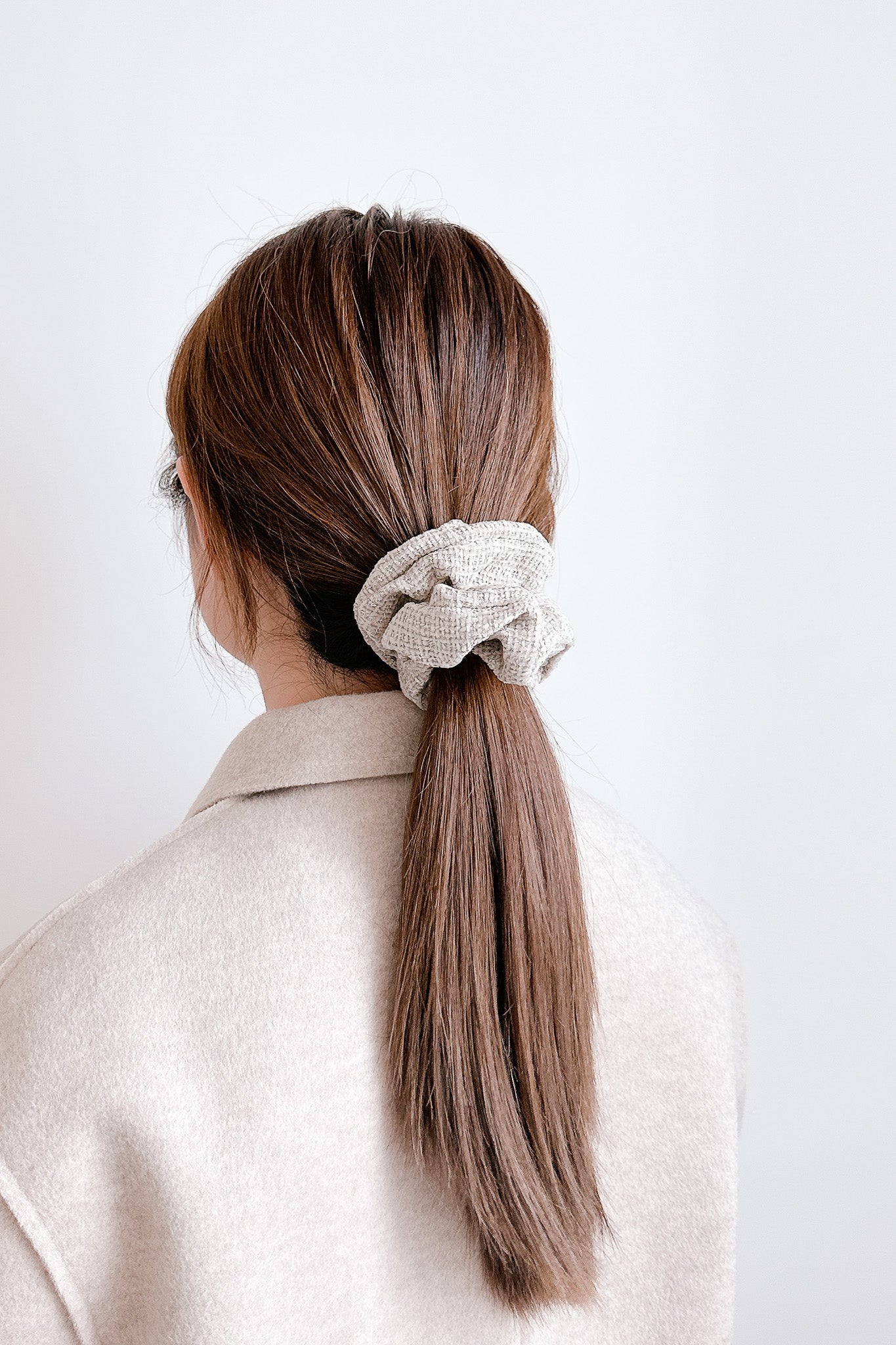 
                  
                    23988 - Eira Tweed Scrunchie
                  
                