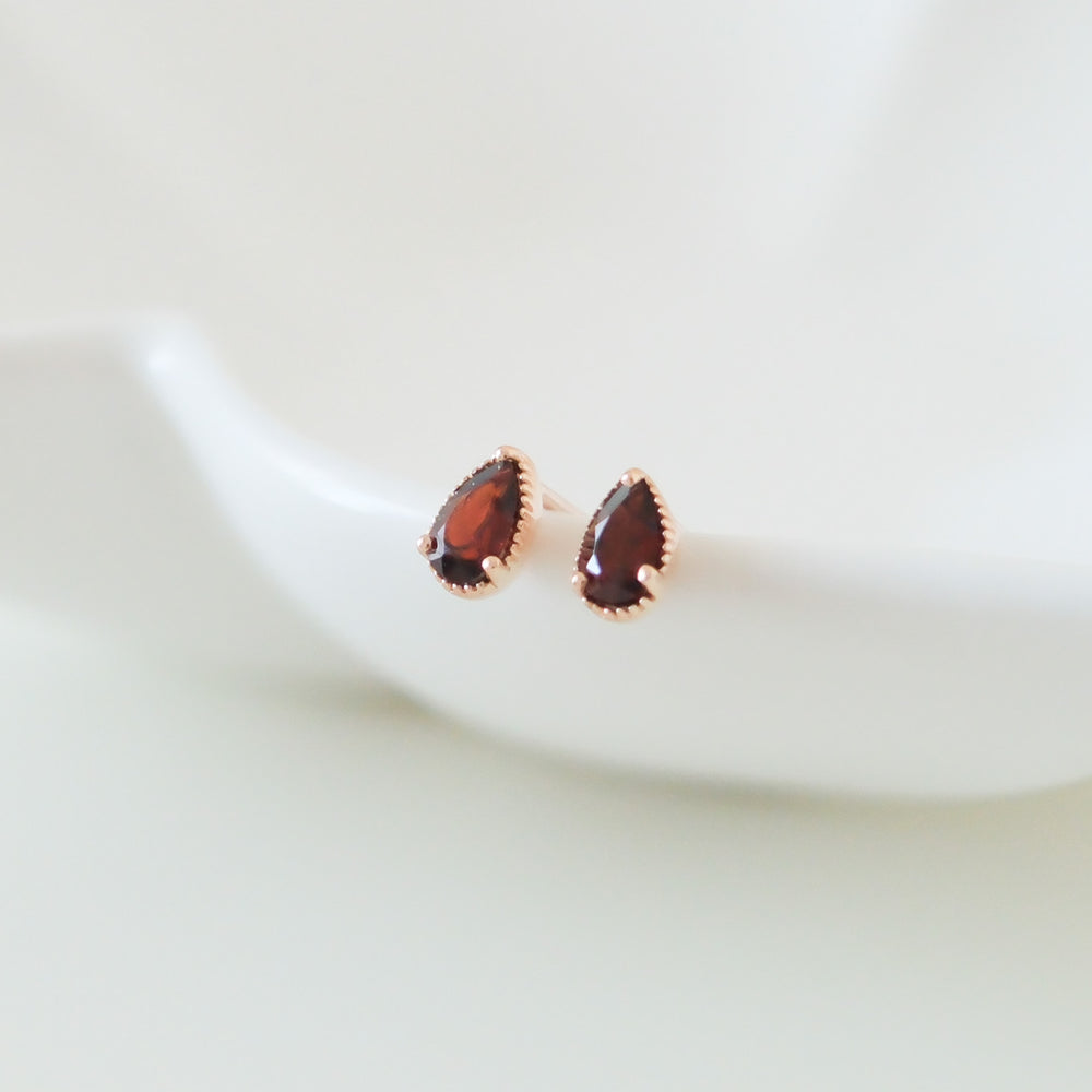 
                  
                    24030 Fiorella Gemstone Earrings
                  
                