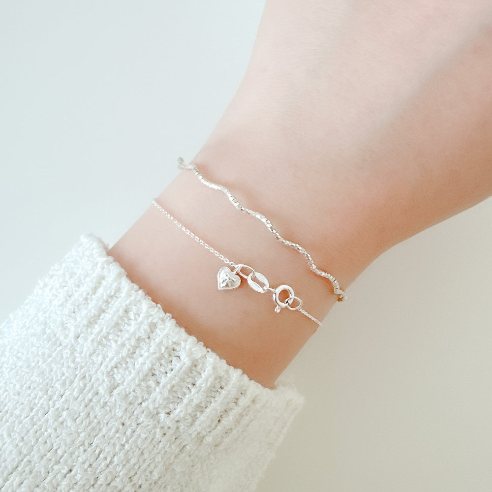 
                  
                    24063 Layla Bracelet
                  
                