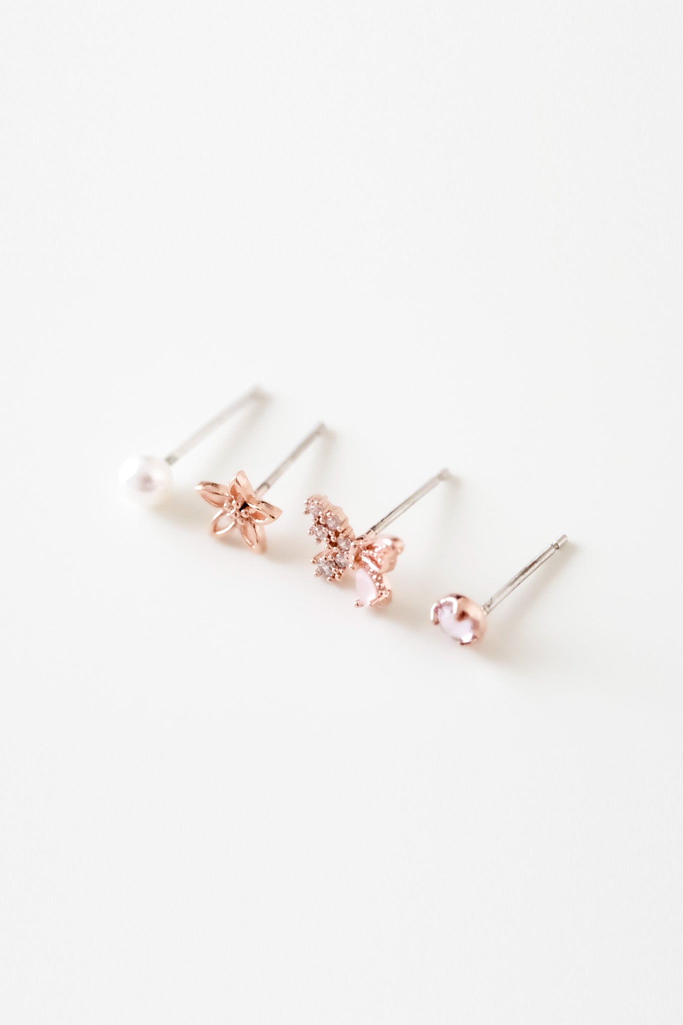 
                  
                    24103 Stiorra Earrings Set
                  
                