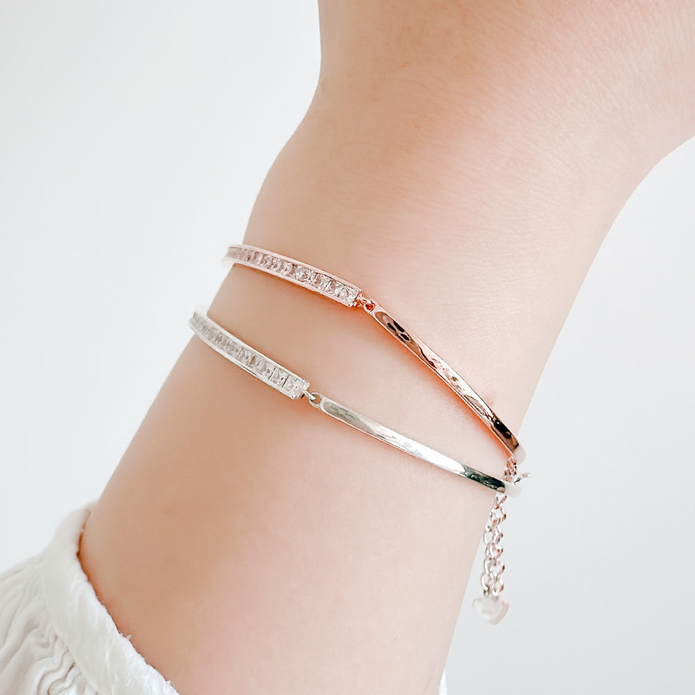 
                  
                    24205 Philothea Bracelet
                  
                