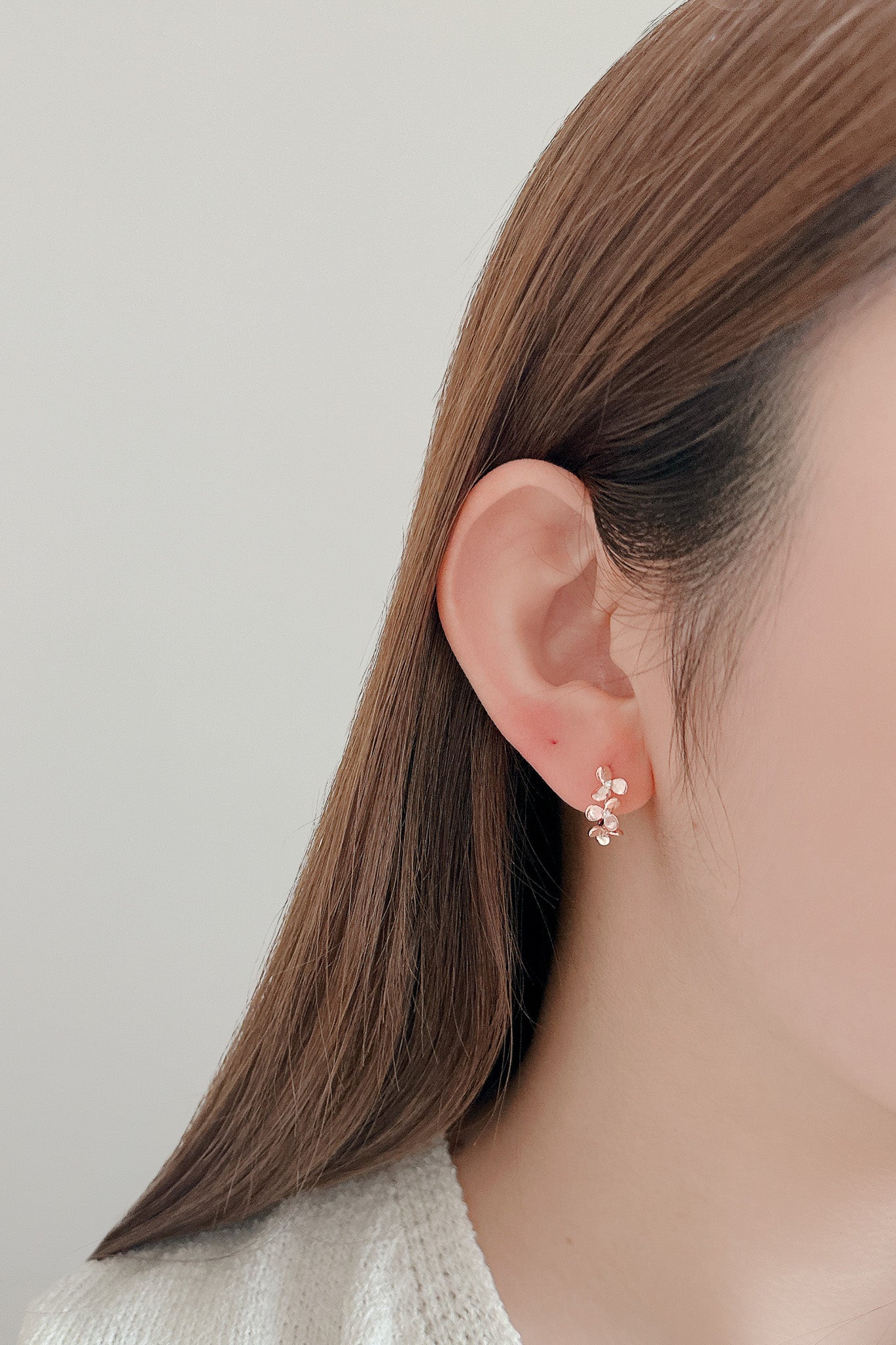 
                  
                    24221 Cassia Earrings
                  
                