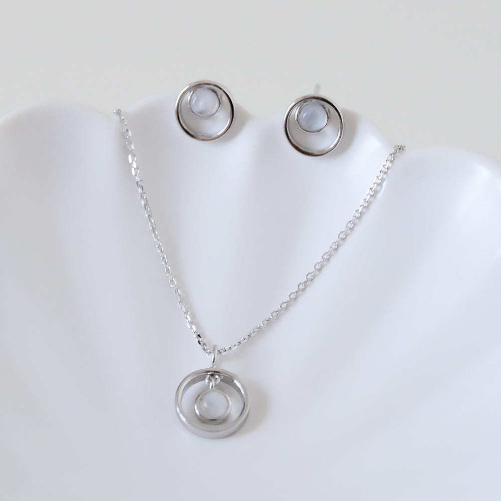 
                  
                    24225 Nox Gemstone Earrings & Necklace (2 colours)
                  
                