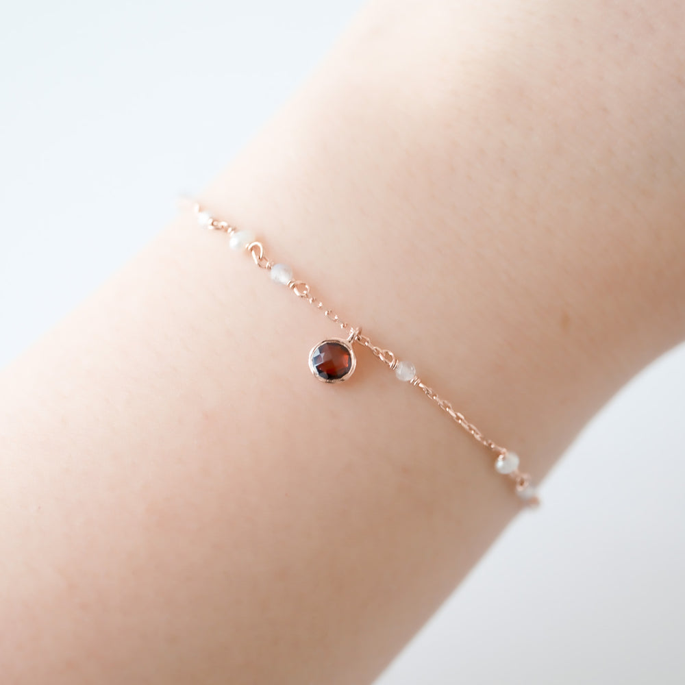 
                  
                    24253 Fenmore Gemstone Bracelet | Garnet
                  
                