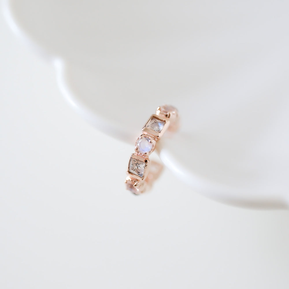 
                  
                    24271 Idony Gemstone Ear Cuff
                  
                