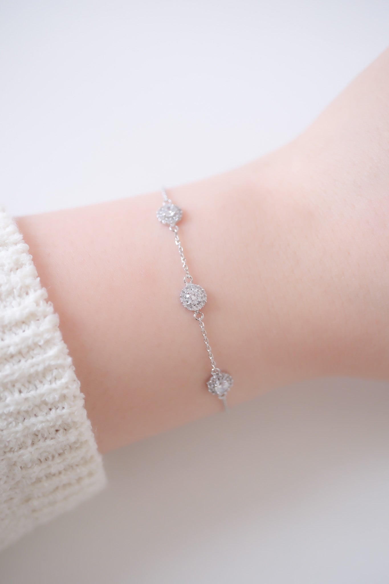 
                  
                    24326 Lenna Bracelet
                  
                