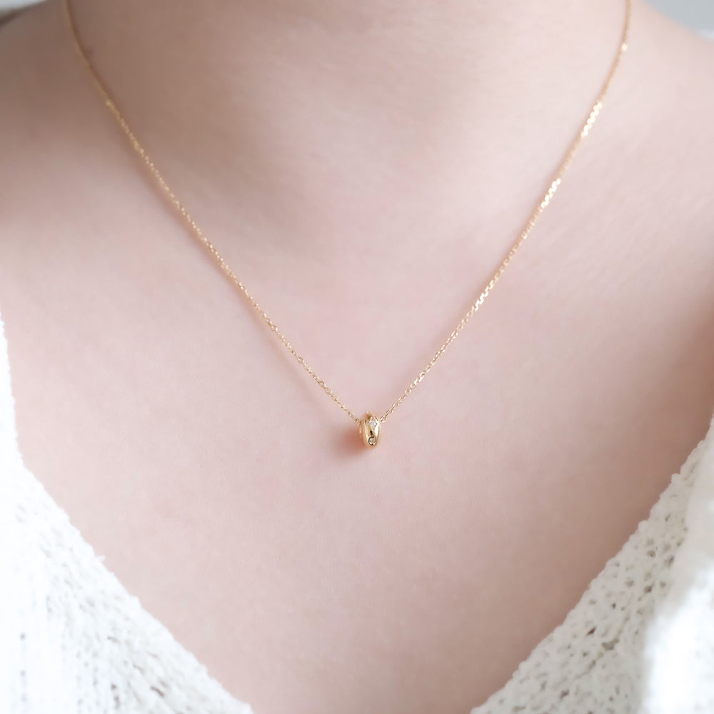 
                  
                    24337 Rae Necklace
                  
                