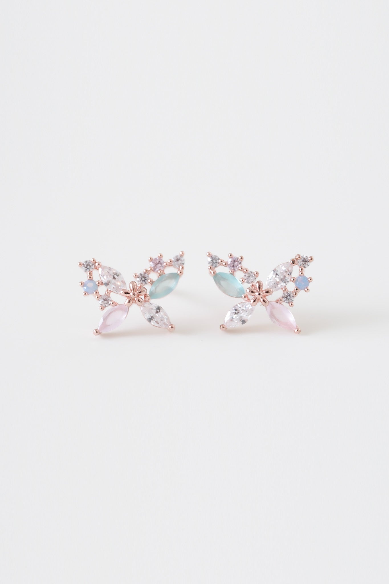 
                  
                    24421 Eulalie Earrings
                  
                