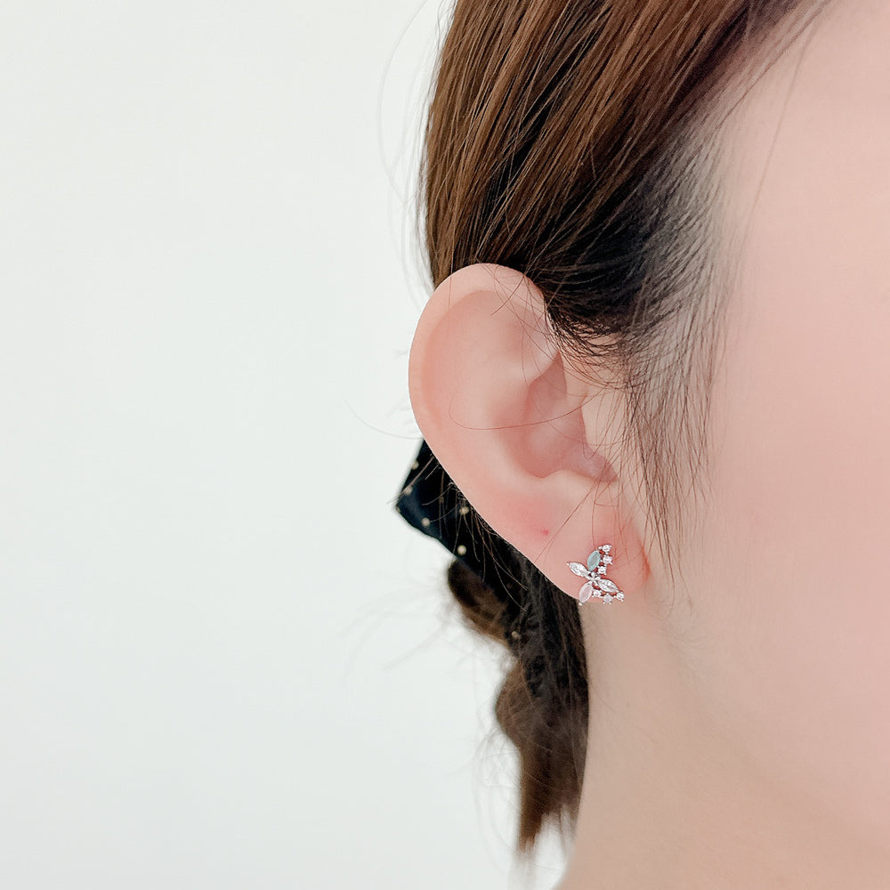 
                      
                        24421 Eulalie Earrings
                      
                    