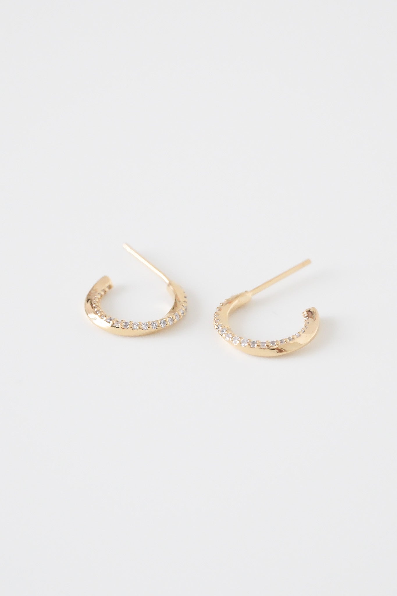 
                  
                    24428 Electra Earrings
                  
                