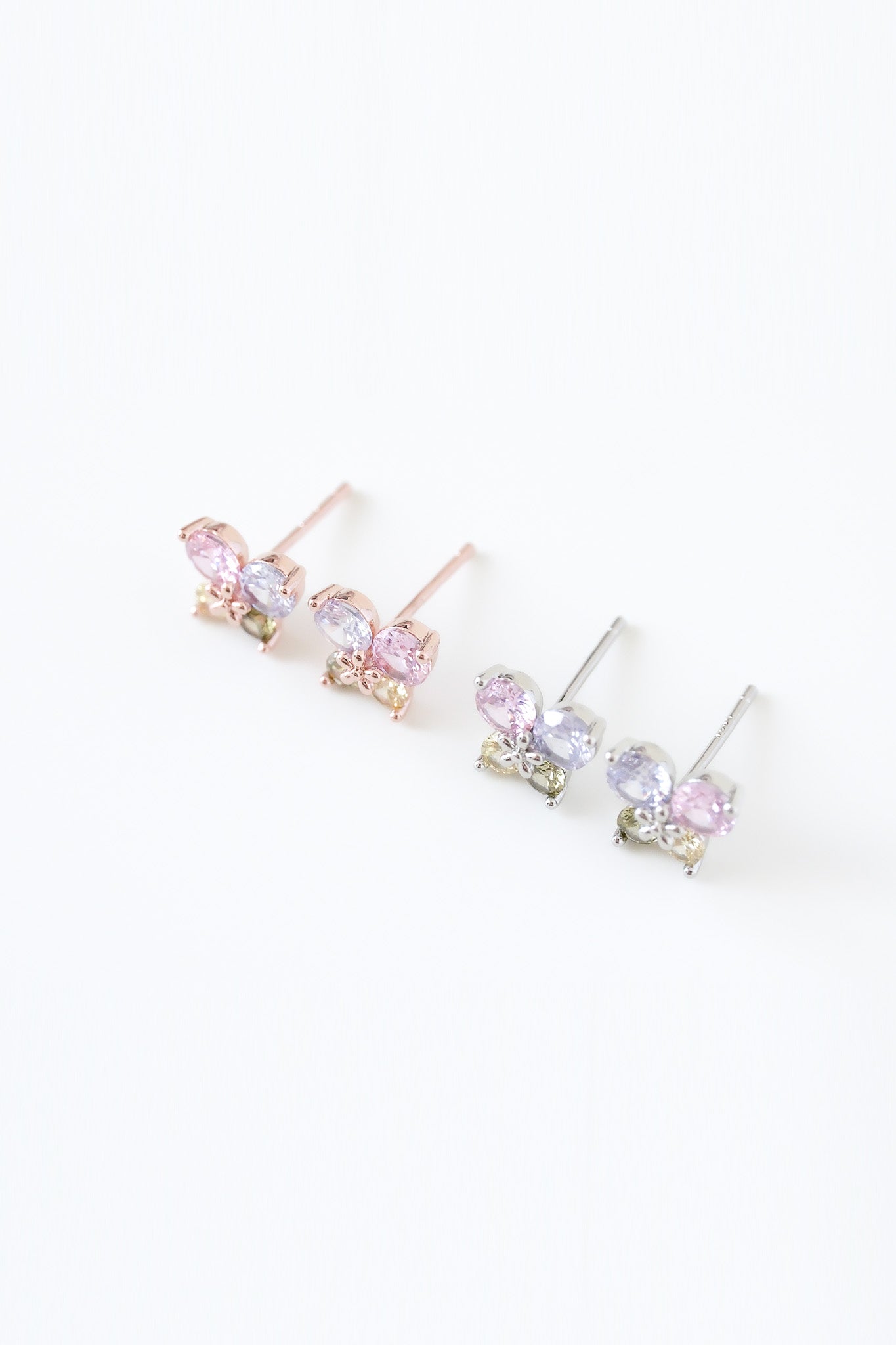 
                  
                    24480 Hanako Earrings
                  
                