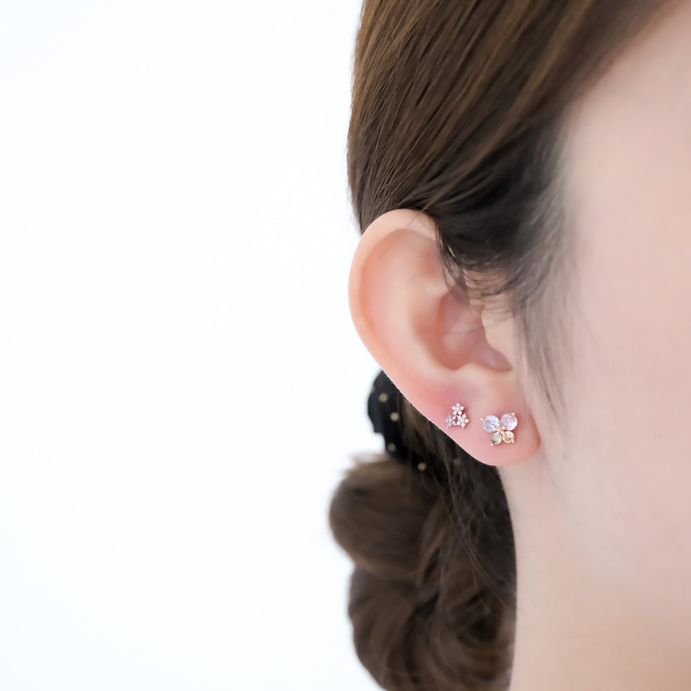 
                      
                        24480 Hanako Earrings
                      
                    