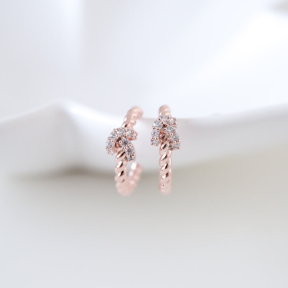 
                  
                    24482 Twila Earrings
                  
                