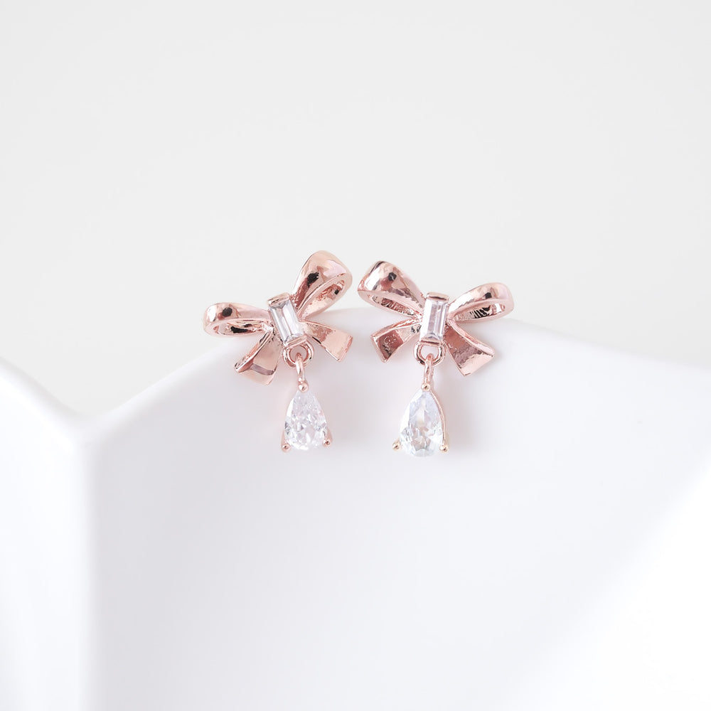 
                      
                        24485 Drusilla Earrings
                      
                    