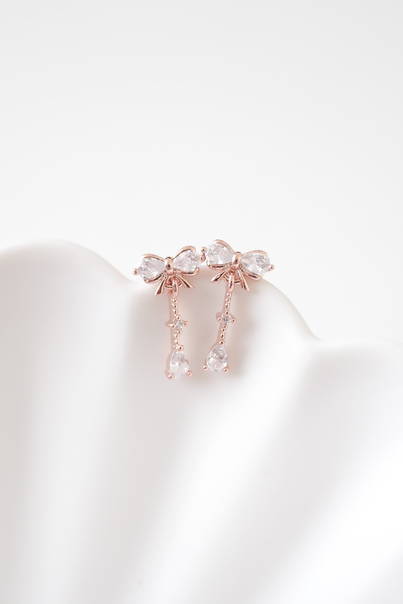 
                  
                    店主心水款 ⊹ 24486 Rhae Earrings
                  
                