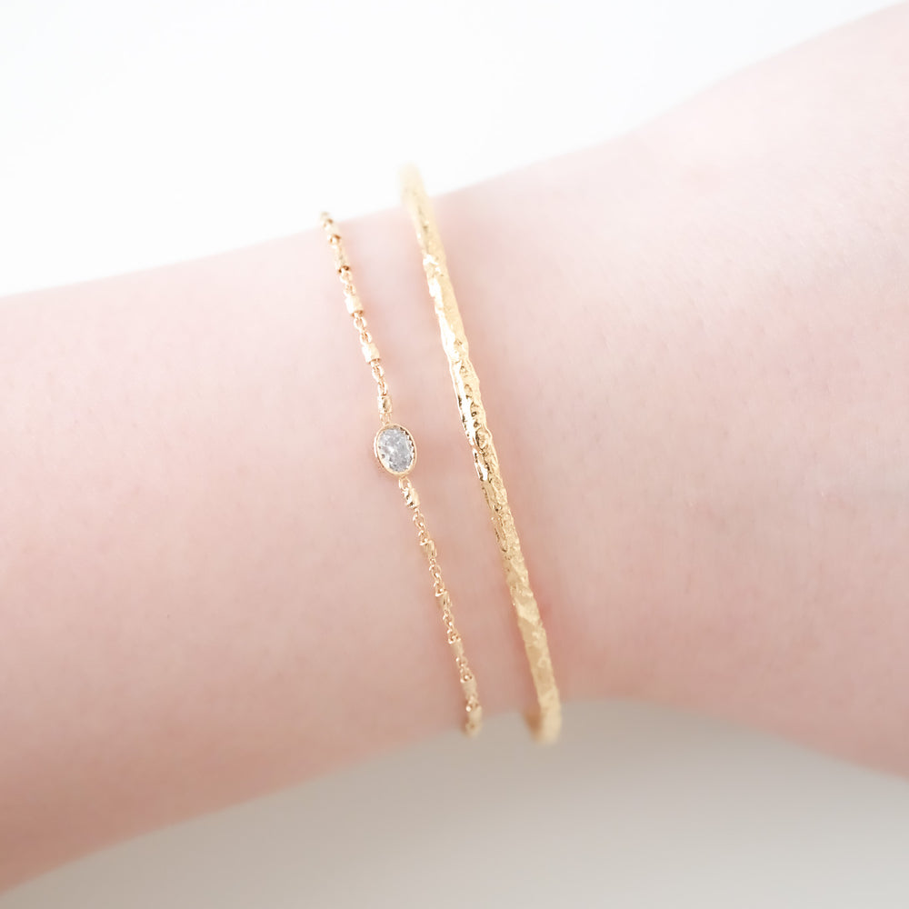 
                  
                    24539 Loreto Bangle
                  
                