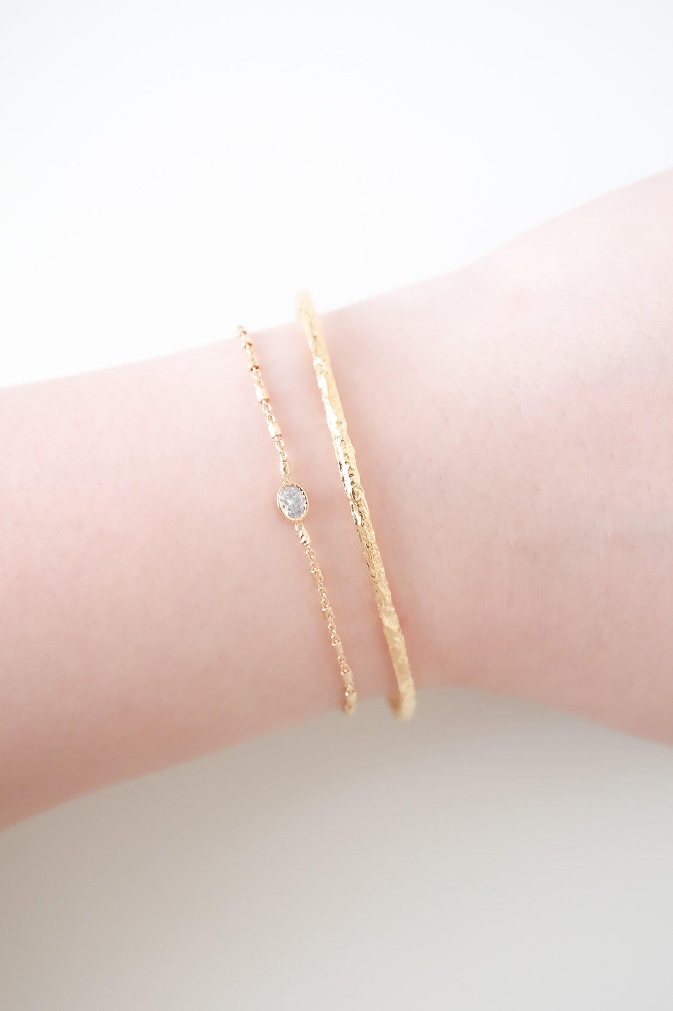 
                  
                    24539 Loreto Bangle
                  
                