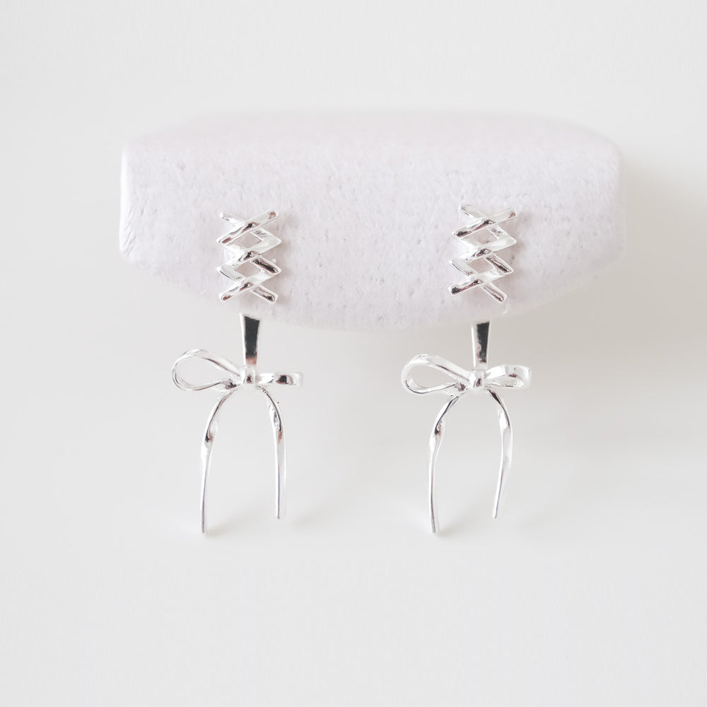 
                  
                    回歸款 🩰 24543 Ballerina Earrings
                  
                