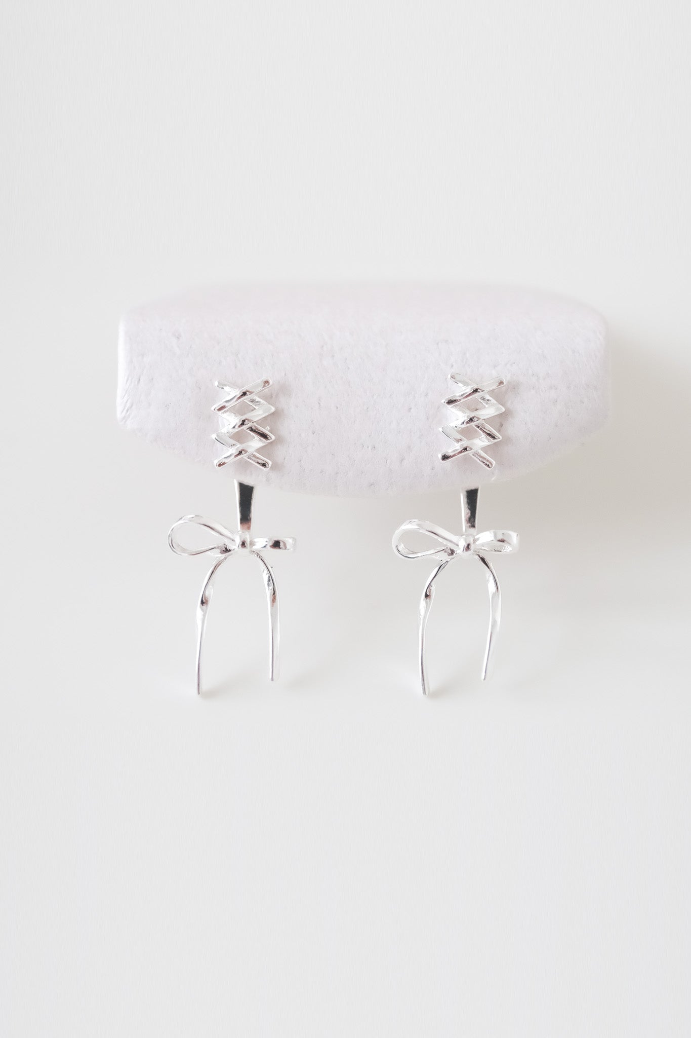 
                  
                    回歸款 🩰 24543 Ballerina Earrings
                  
                