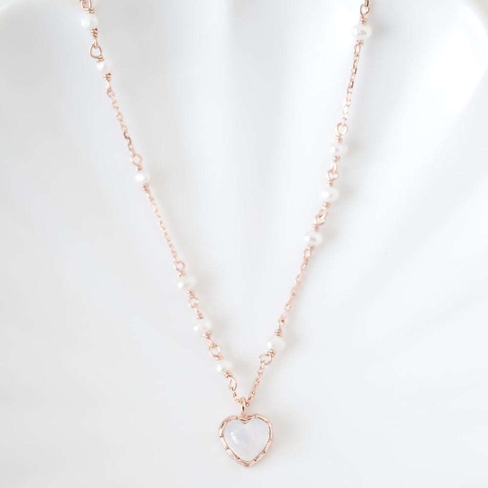 
                      
                        溫柔女生必備 ♡ 24546 Cadenza Gemstone Necklace
                      
                    