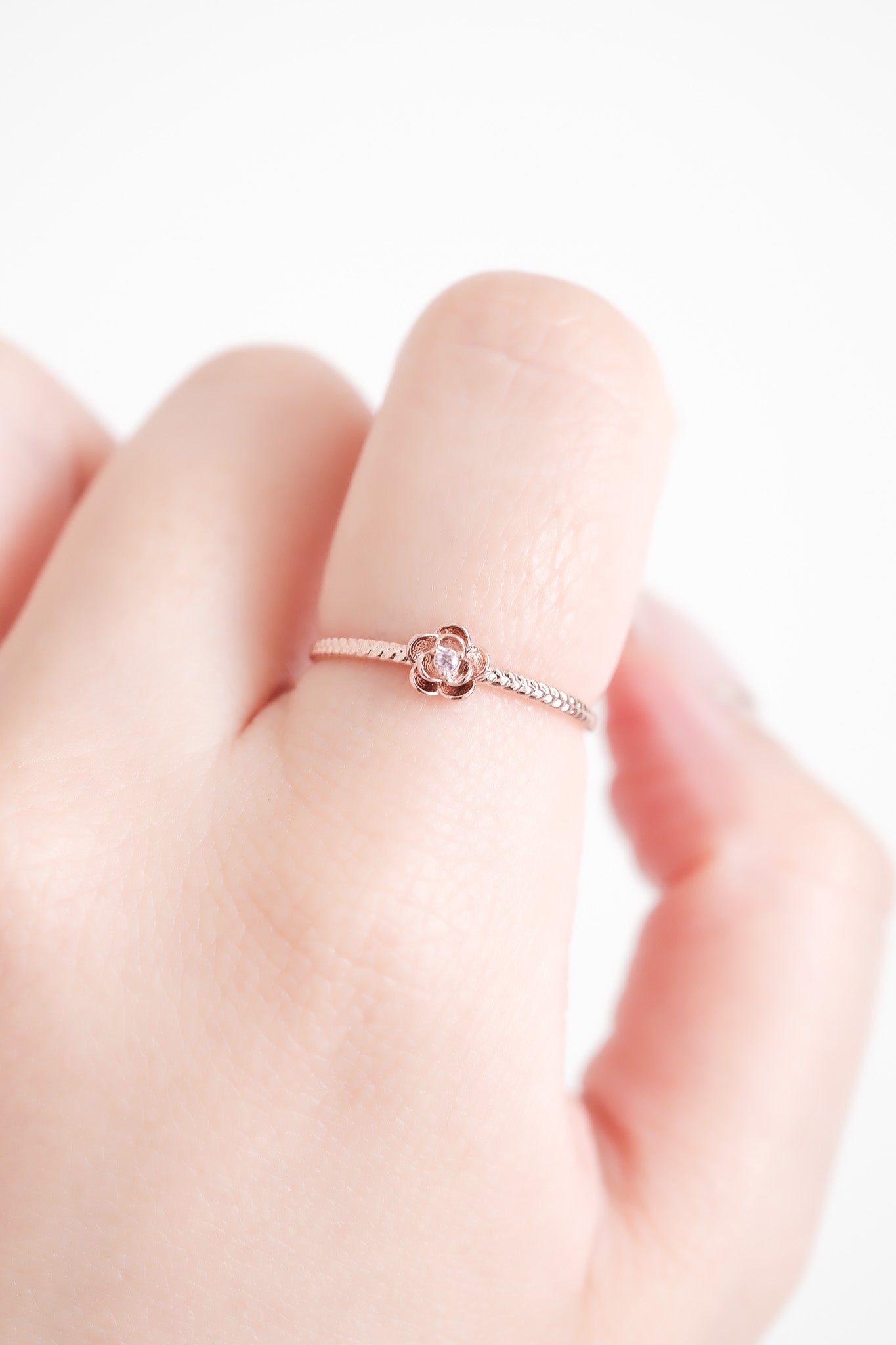 
                  
                    24550 Amour Ring
                  
                