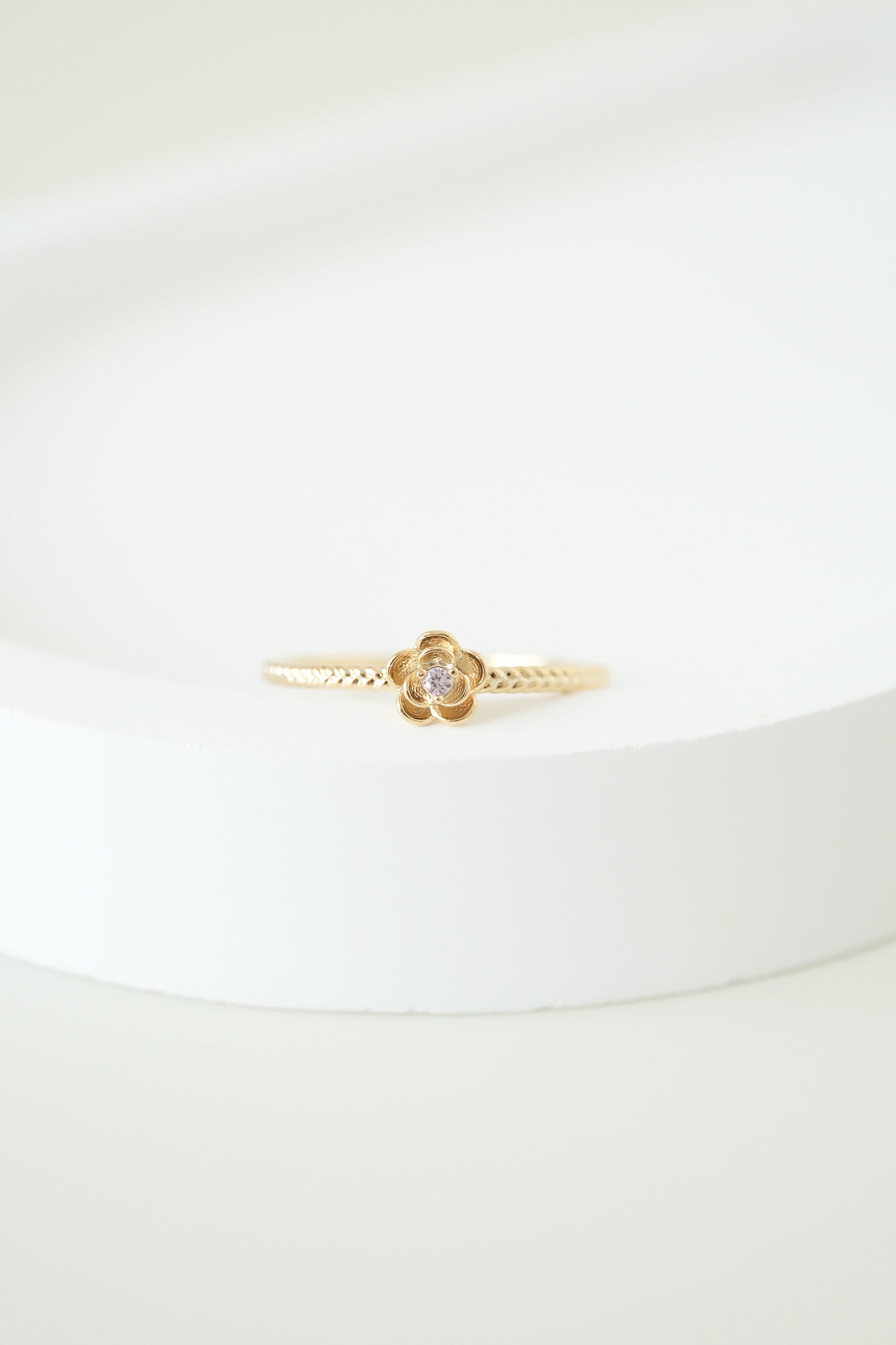 
                  
                    24550 Amour Ring
                  
                