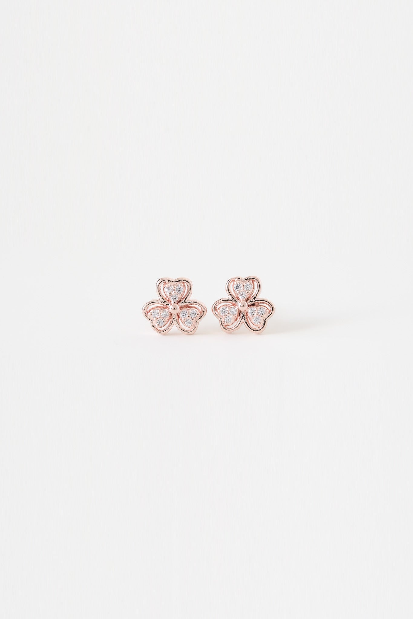 
                  
                    24559 Fleur Earrings
                  
                