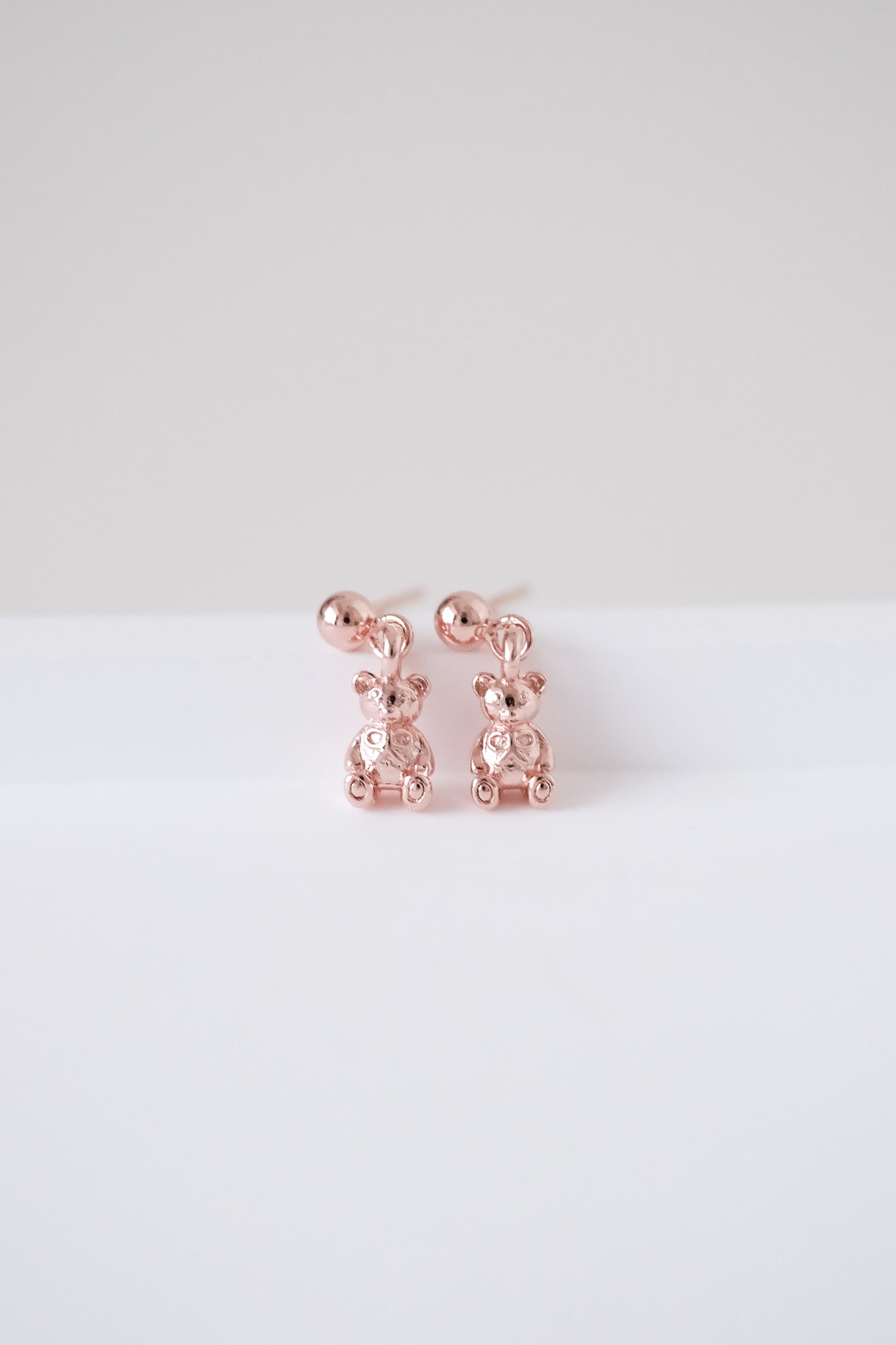 
                  
                    24578 Lovely Teddy Earrings
                  
                