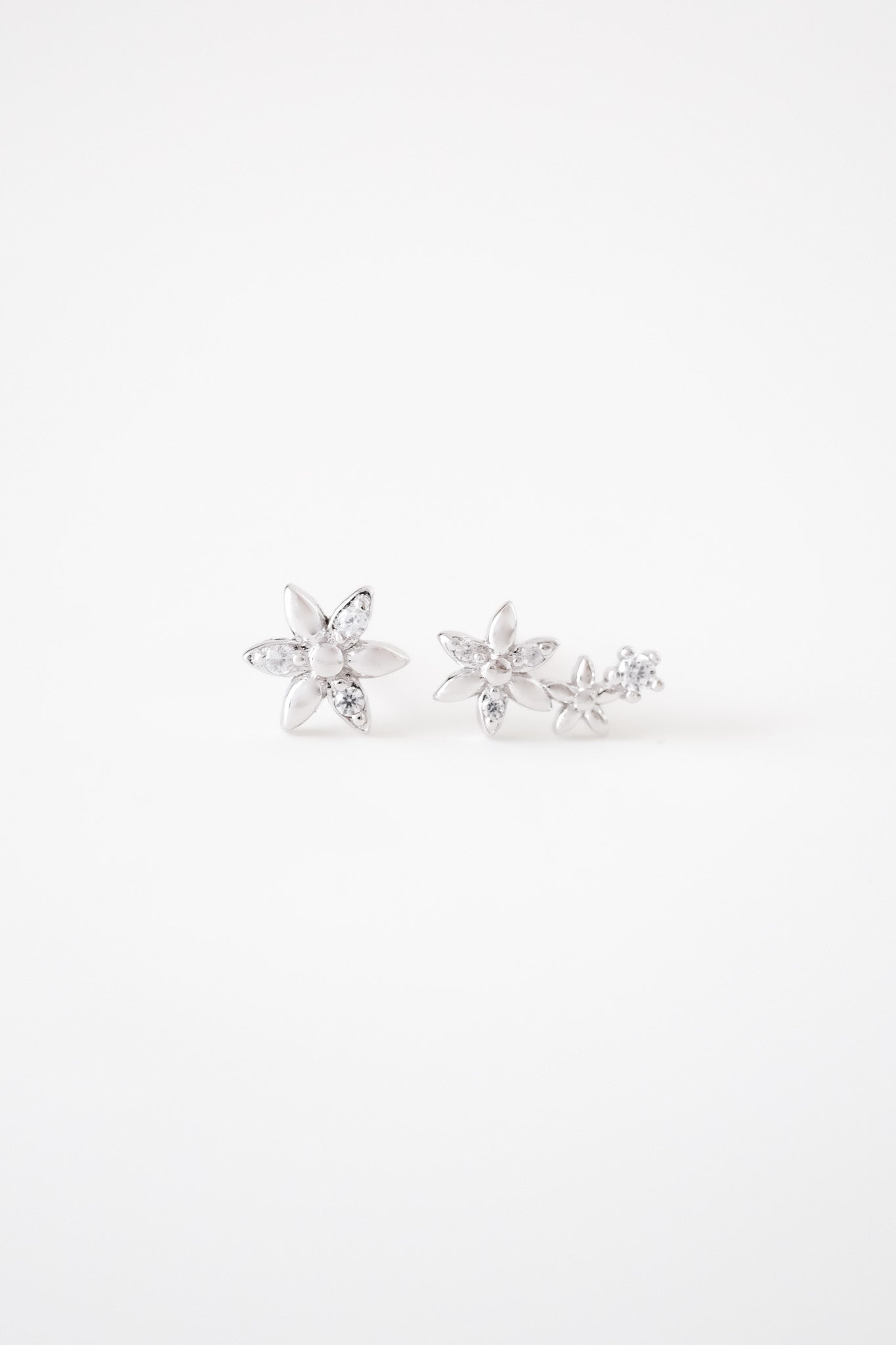 
                  
                    24583 Philippa Earrings
                  
                