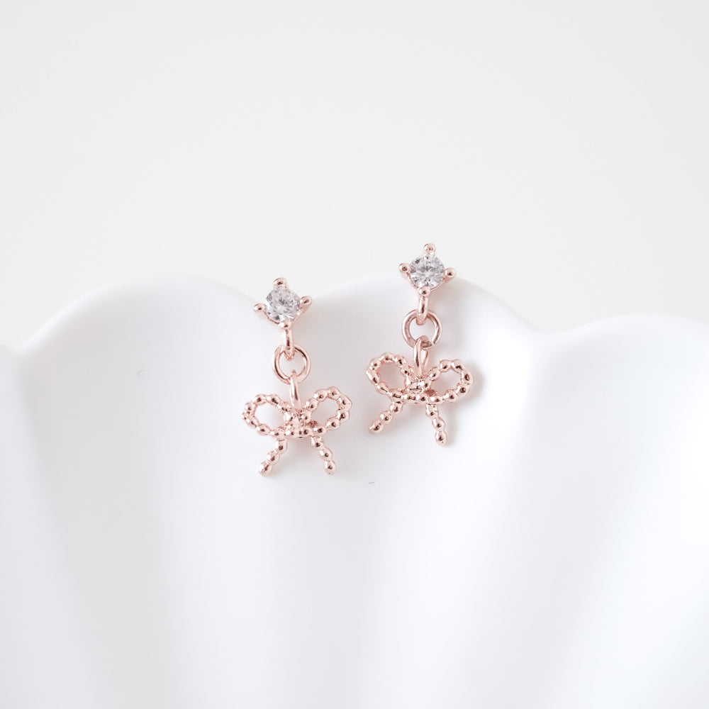 
                  
                    24584 Esma Earrings
                  
                