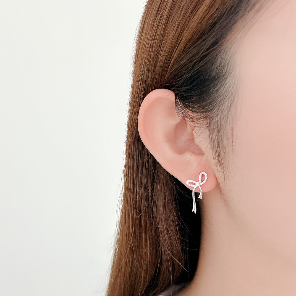 
                  
                    24594 Moe Earrings
                  
                