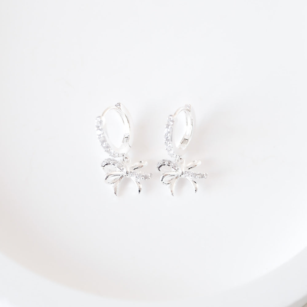 
                      
                        24635 Louella Earrings
                      
                    