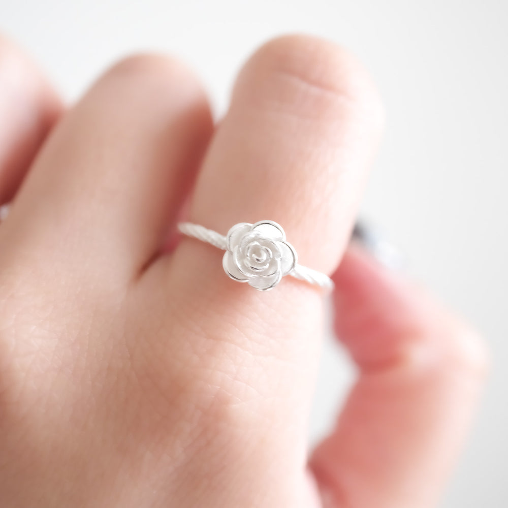 
                      
                        24682 Rosie Ring
                      
                    