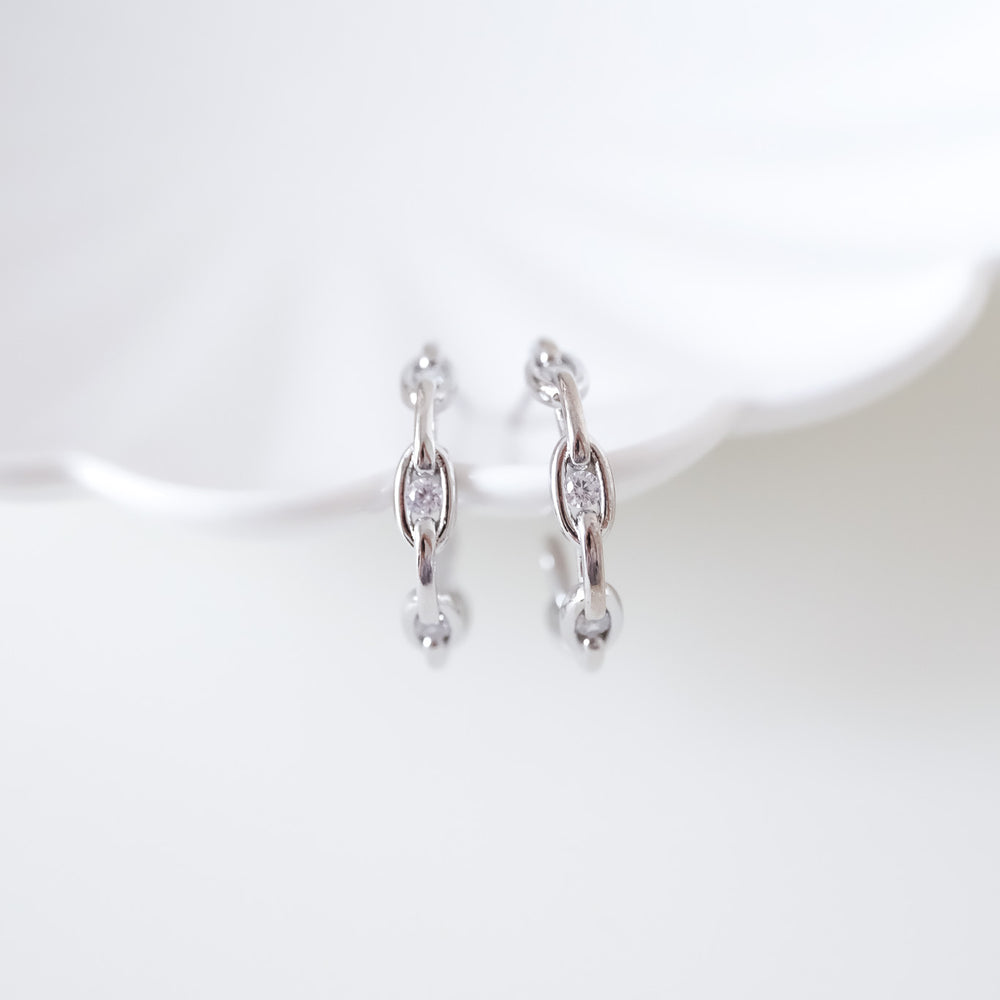 
                      
                        24685 Brietta Earrings
                      
                    