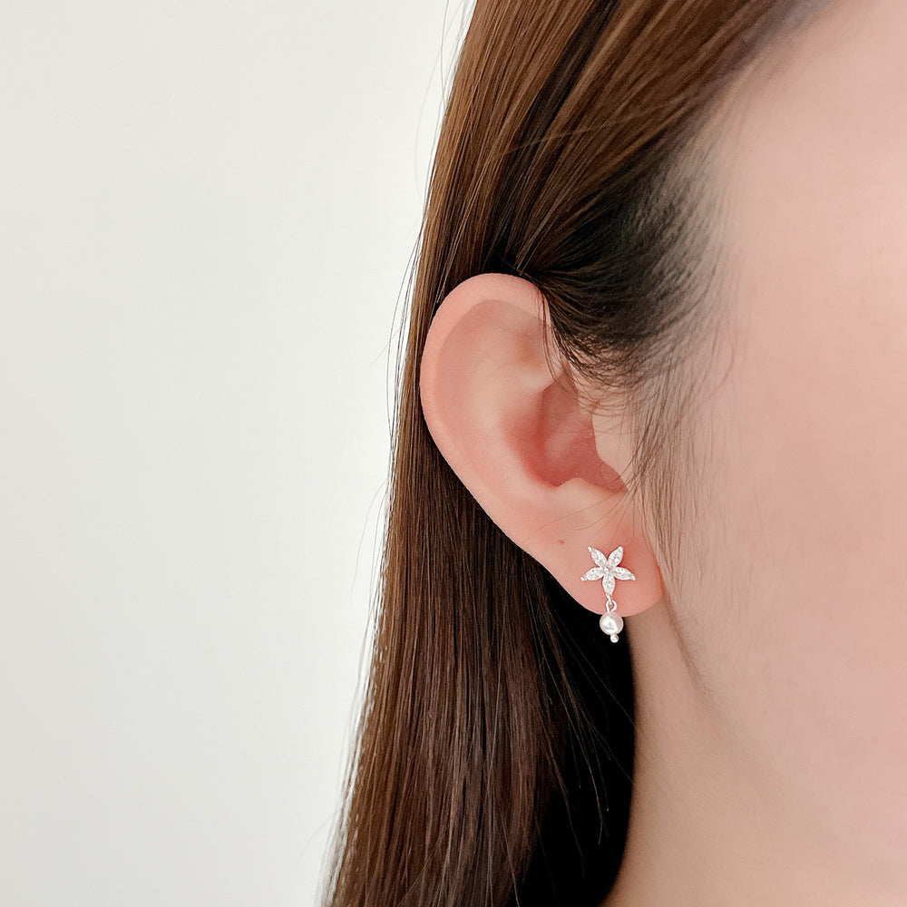 
                      
                        24699 Livia Earrings
                      
                    