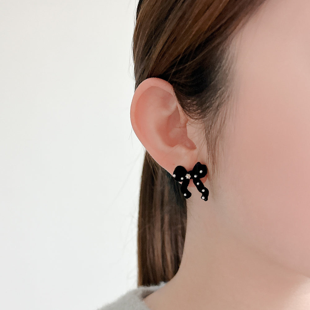 24706 Gade Earrings