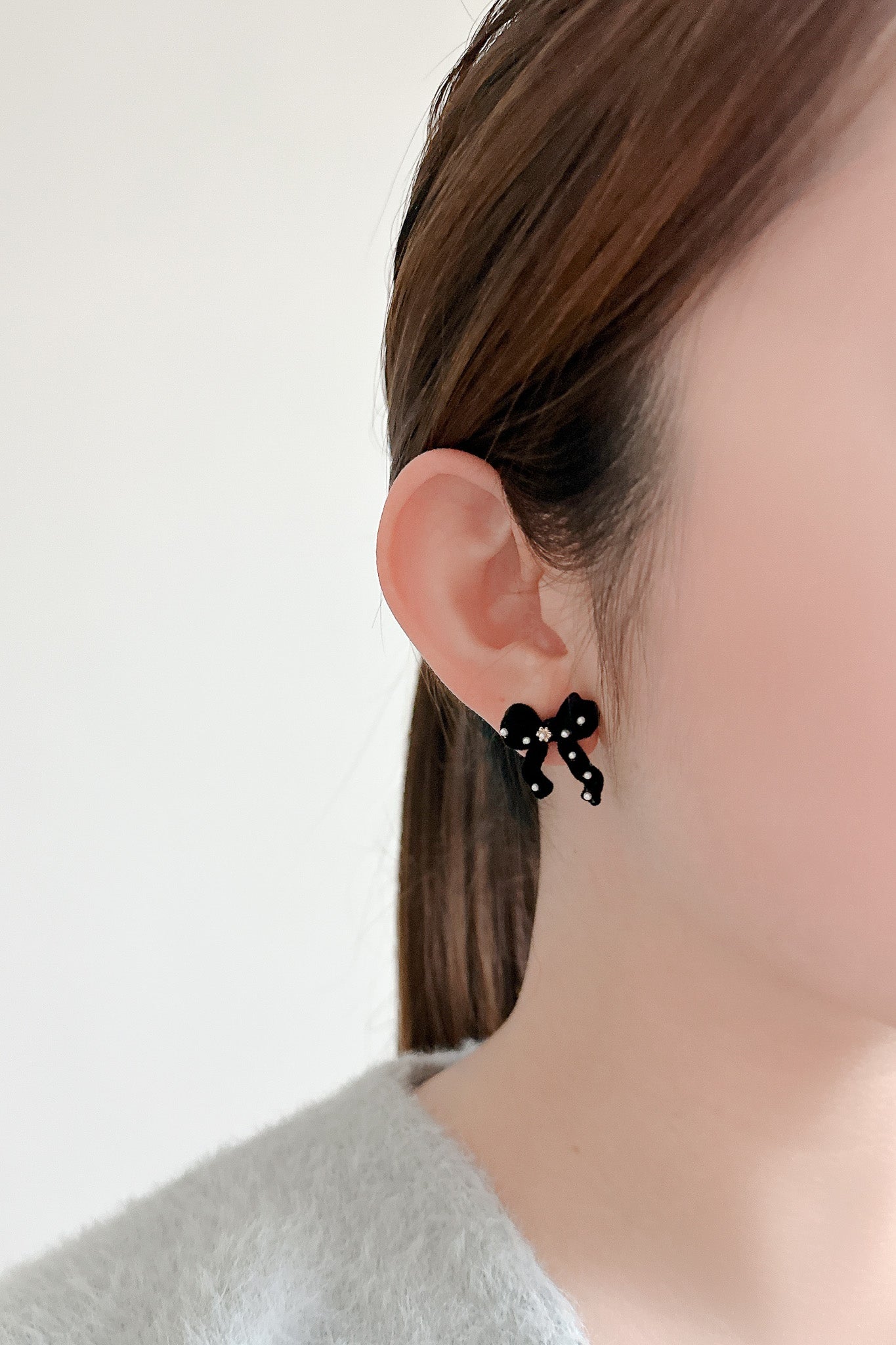 24706 Gade Earrings