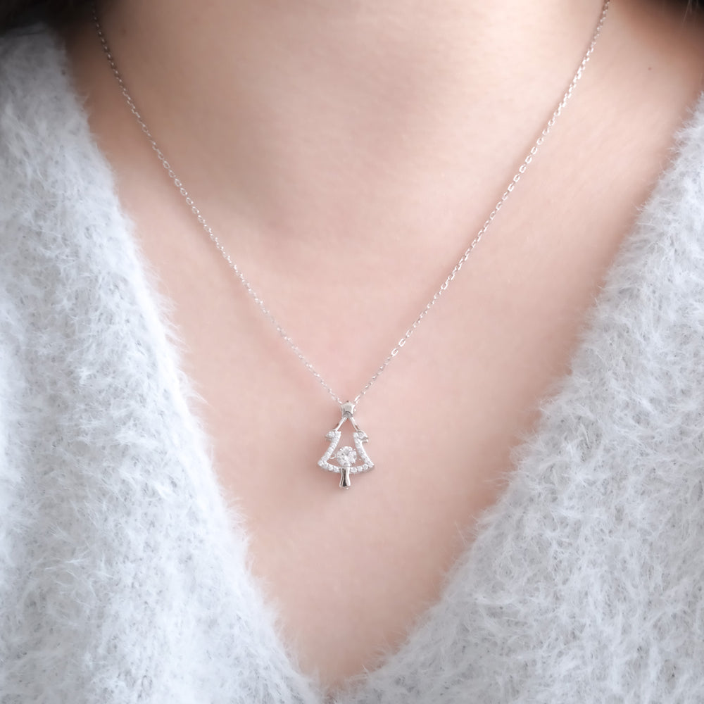 24710 The Dazzling Christmas Tree Necklace